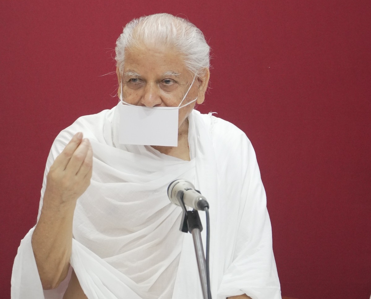 अटल श्रद्धा हो जिनवाणी के प्रति
