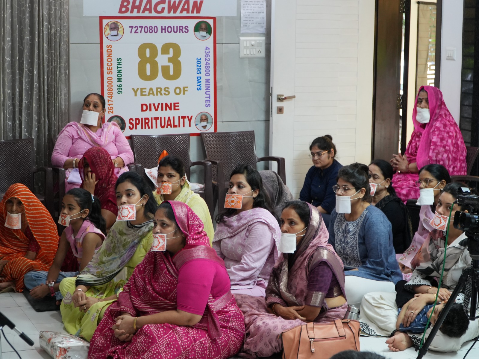 महापुरुषों का जीवन प्रेरित करता है (6)