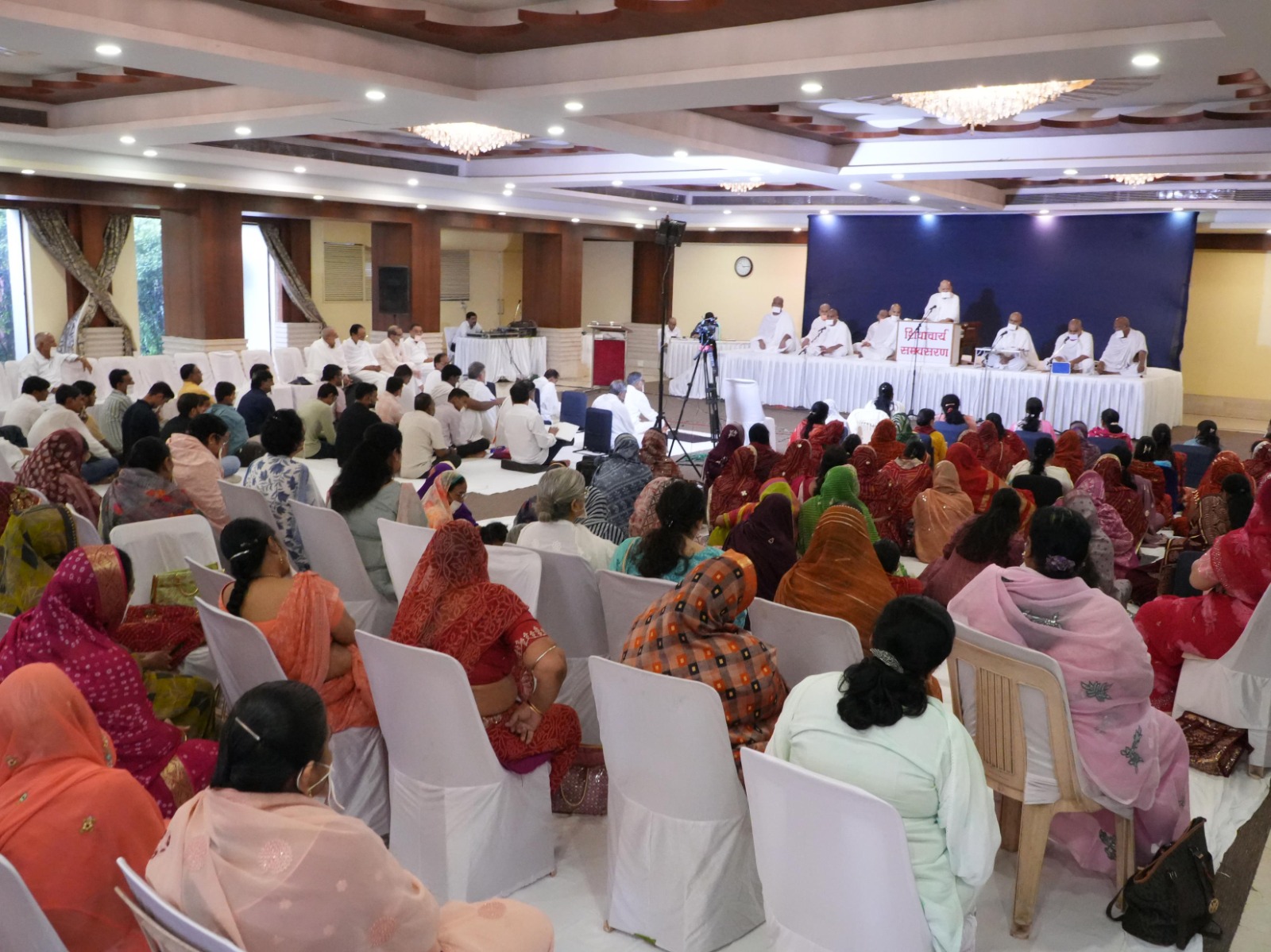 व्यक्ति के आकार को नहीं आत्मा को जानें (3)