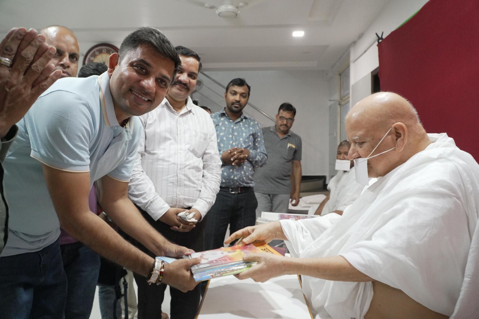 दुःख का कारण अज्ञानता (1)