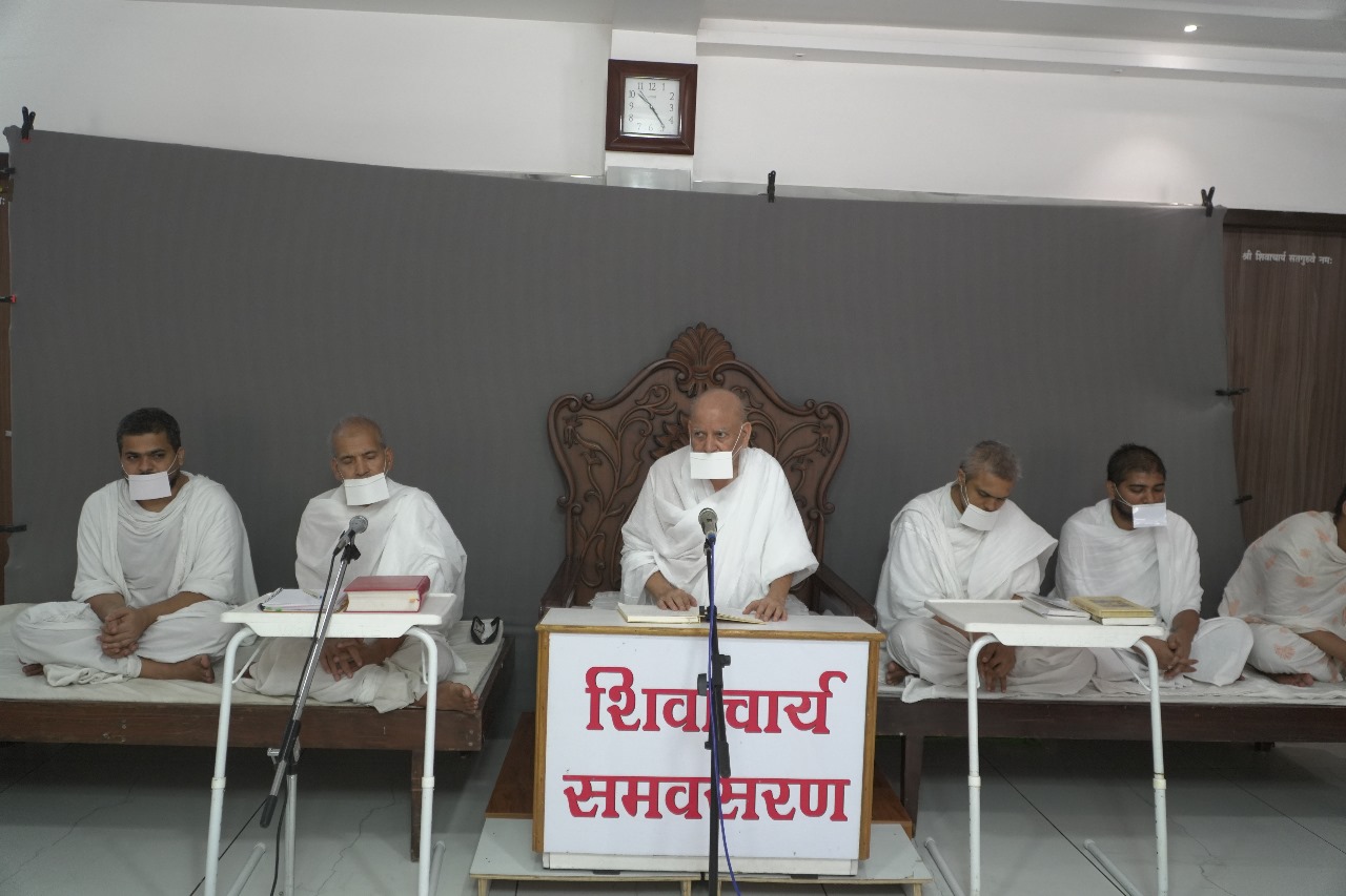 मन को स्थिर करने के लिए श्वांस को देखें (3)